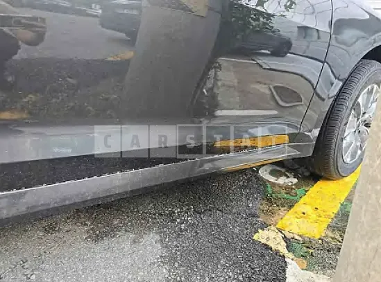 Photo 2 of 17: 2025 Kia K5 — Korean insurance auction