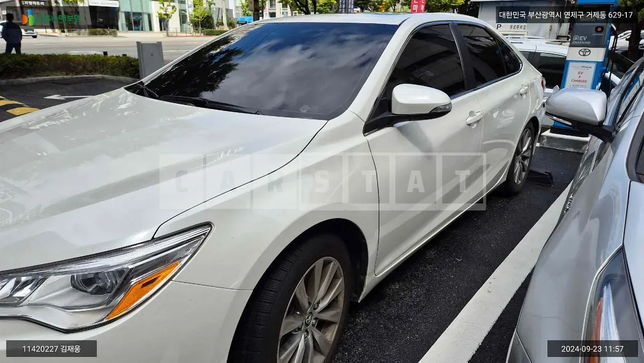 Photo 2 of 7: 2015 Toyota Camry, VIN 4T1BF1FK1FU939466 — Korean insurance auction