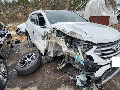 Photo 1 of 10: 2018 Hyundai Santa Fe, VIN KMHSW81UBJU816801 — Korean insurance auction