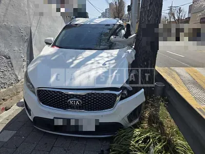 Photo 1 of 22: 2016 Kia Sorento — Korean insurance auction
