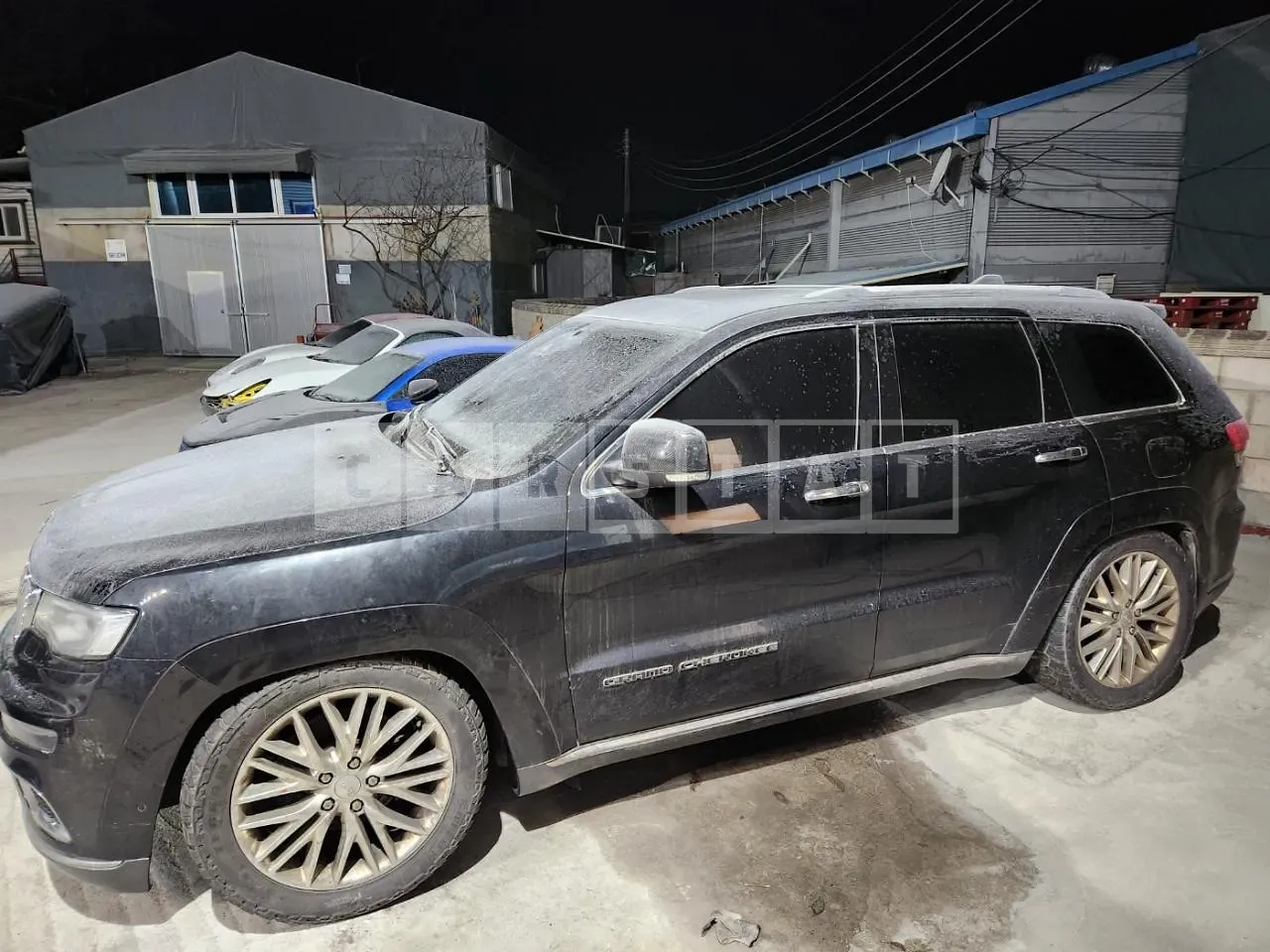 Photo 2 of 17: 2018 Jeep Grand Cherokee, VIN 1C4RJFJM0JC164308 — Korean insurance auction