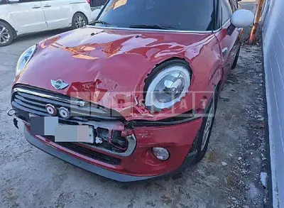 Photo 1 of 9: 2016 MINI Cooper D Five Door — Korean insurance auction