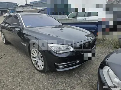 Photo 1 of 22: 2015 BMW 750Ld xDrive — Korean insurance auction