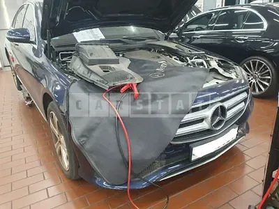 Photo 1 of 9: 2018 Mercedes-Benz E 200, VIN WDDZF4CB9JA456798 — Korean insurance auction