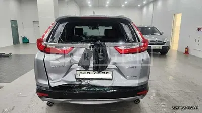 Photo 1 of 13: 2017 Honda CR-V 4WD — Korean insurance auction
