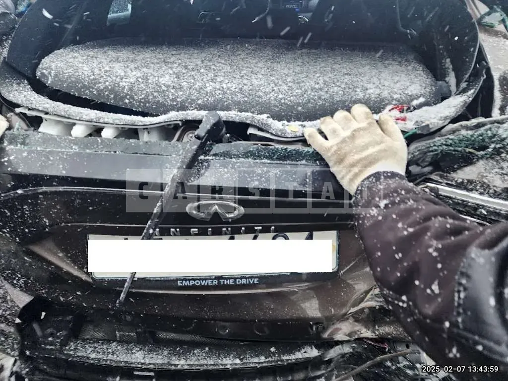 Photo 2 of 22: 2017 Infiniti Q30 — Korean insurance auction
