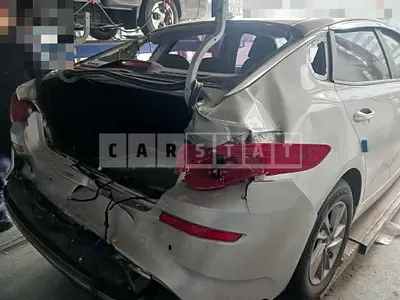 Photo 1 of 8: 2018 Kia K5 2.0 — Korean insurance auction