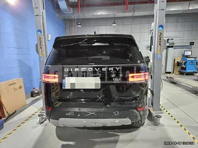 Photo 1 of 23: 2017 Land Rover Discovery TD6 — Korean insurance auction