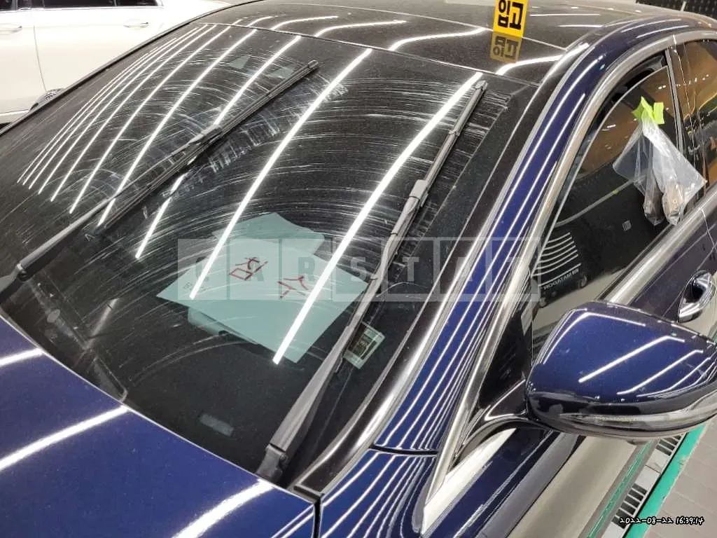 Photo 2 of 11: 2021 Mercedes-Benz E450 4Matic, VIN W1KZF5KBXMA906079 — Korean insurance auction