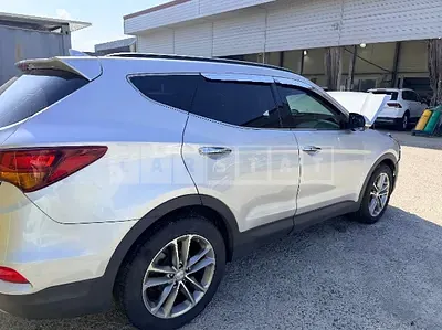 Photo 1 of 9: 2015 Hyundai Santa Fe DM — Korean insurance auction