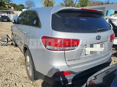 Photo 1 of 11: 2015 Kia Sorento 2.0 — Korean insurance auction
