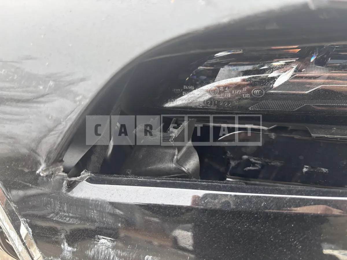 Photo 2 of 22: 2025 BMW i7 xDrive60 — Korean insurance auction