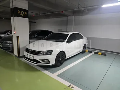 2015 Zeta (6th generation) 2.0 TDI Blue Motion Premium