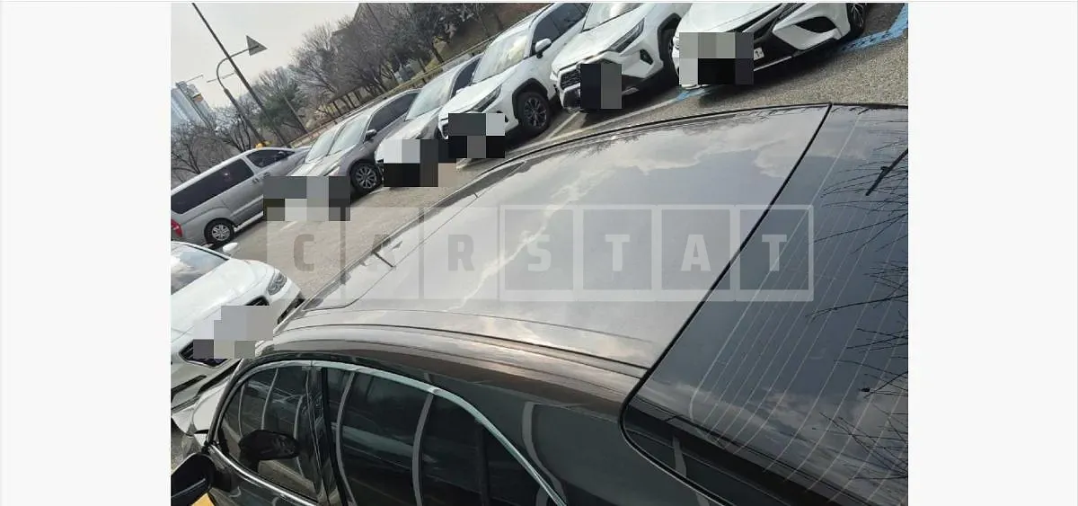 Photo 2 of 23: 2019 Toyota Camry Hybrid — Korean insurance auction