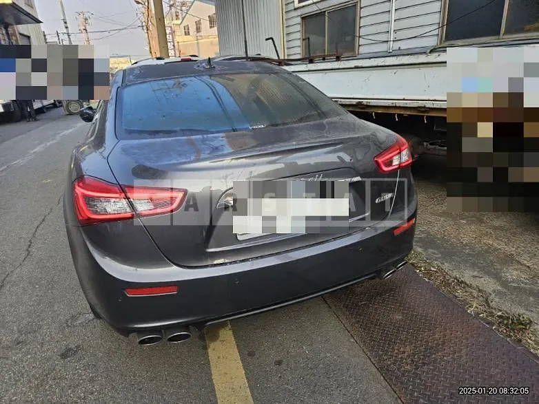 Photo 2 of 77: 2017 Maserati Ghibli Diesel — Korean insurance auction