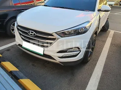 Photo 1 of 10: 2016 Hyundai Tucson, VIN KMHJ381ABHU236602 — Korean insurance auction