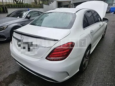Photo 1 of 22: 2017 Mercedes-Benz C200 — Korean insurance auction