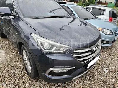 Photo 1 of 26: 2017 Hyundai Santa Fe, VIN KMHSW81UBJU814984 — Korean insurance auction