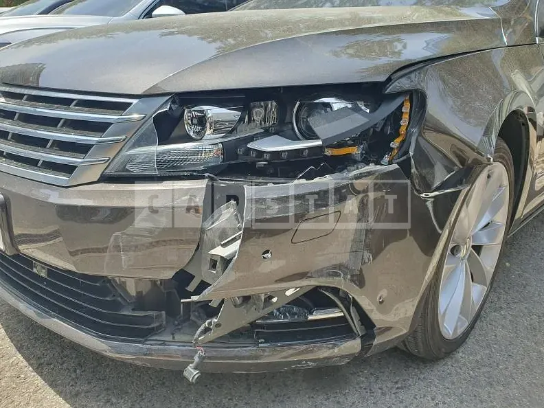 Photo 2 of 19: 2016 Volkswagen CC 2.0 TDI BMT, VIN WVWZZZ3CZGE509762 — Korean insurance auction