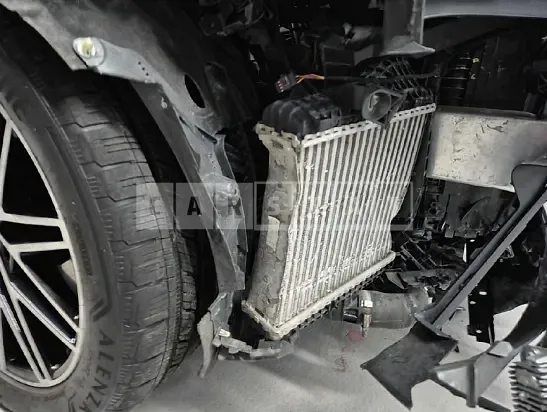 Photo 2 of 50: 2024 Porsche Cayenne — Korean insurance auction