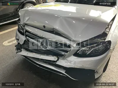 2019 Mercedes-Benz E300