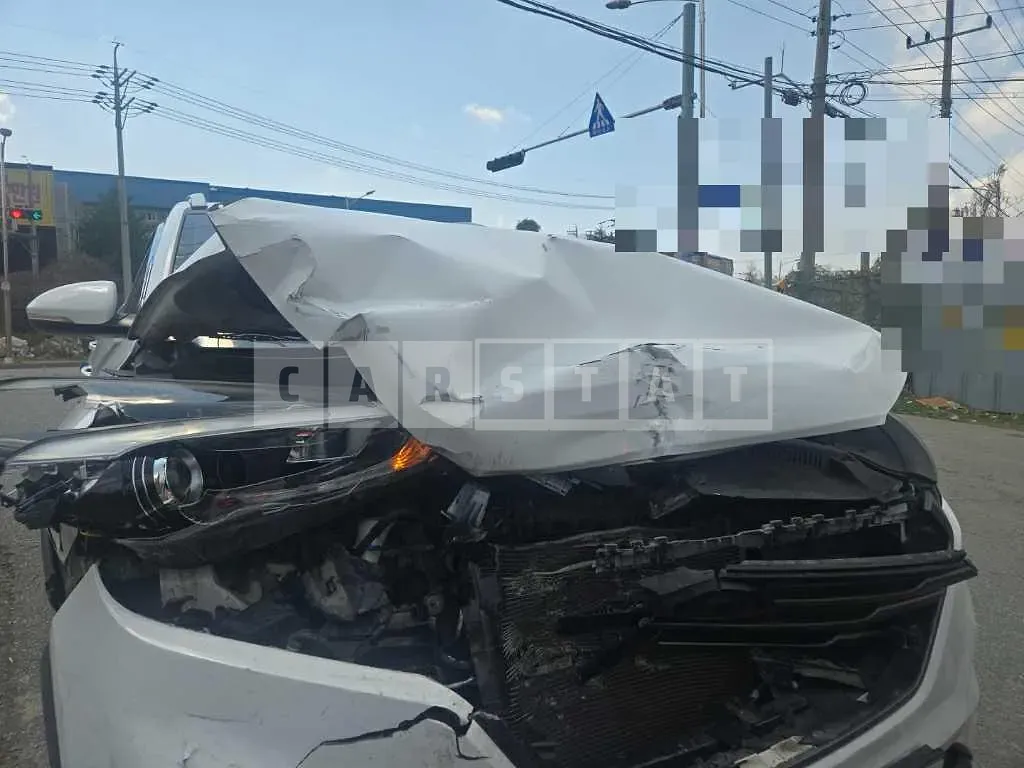 Photo 2 of 28: 2015 Hyundai Tucson — Korean insurance auction