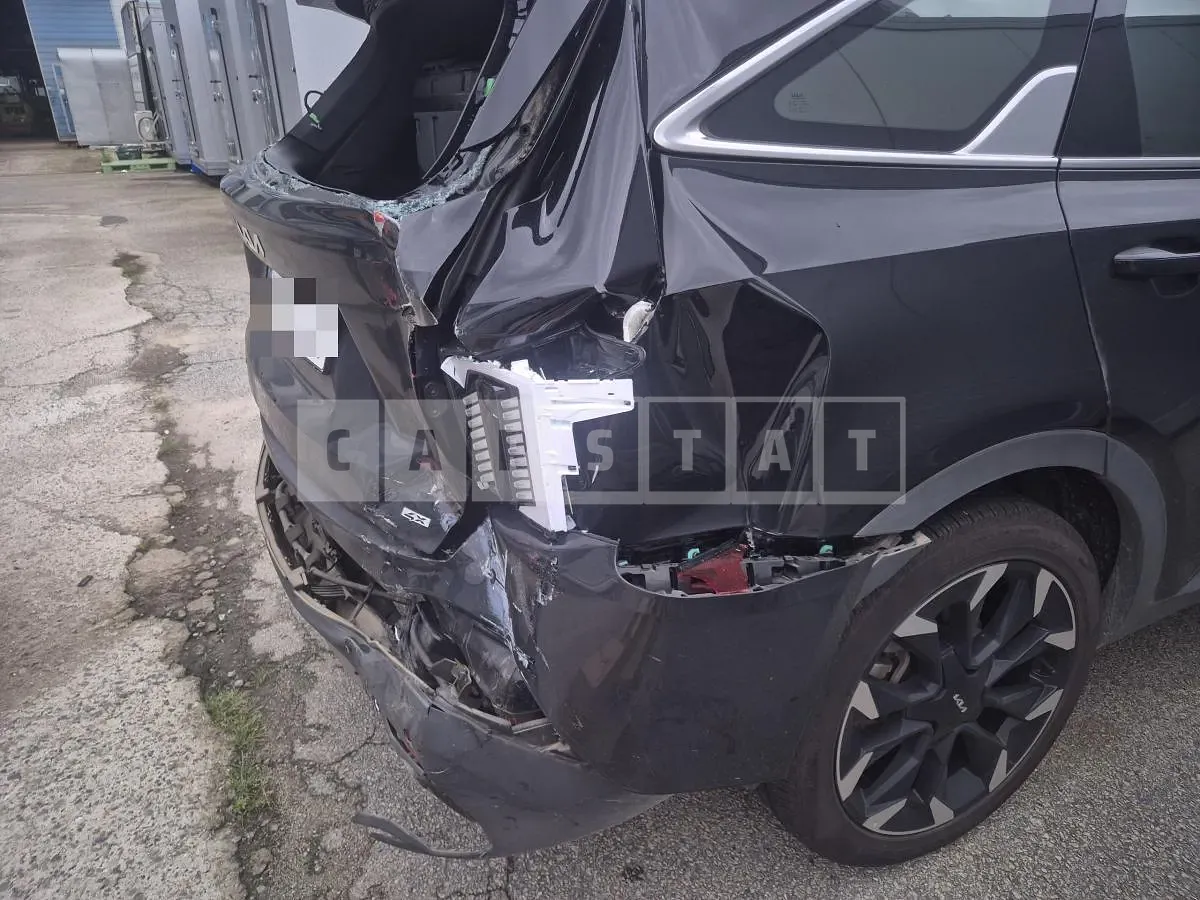 Photo 2 of 10: 2025 Kia Sorento 2.2 (4WD) — Korean insurance auction