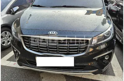Photo 1 of 34: 2019 Kia Carnival — Korean insurance auction