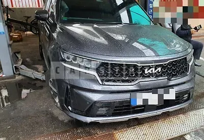 Photo 1 of 13: 2022 Kia Sorento, VIN KNARH81BGNA126087 — Korean insurance auction