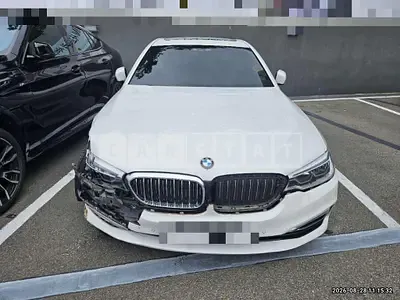 Photo 1 of 16: 2018 BMW 520d — Korean insurance auction
