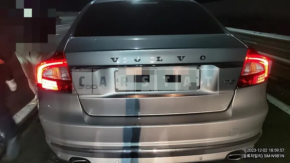 Photo 2 of 18: 2016 Volvo S80T5, VIN YV1AS40MDG1200146 — Korean insurance auction