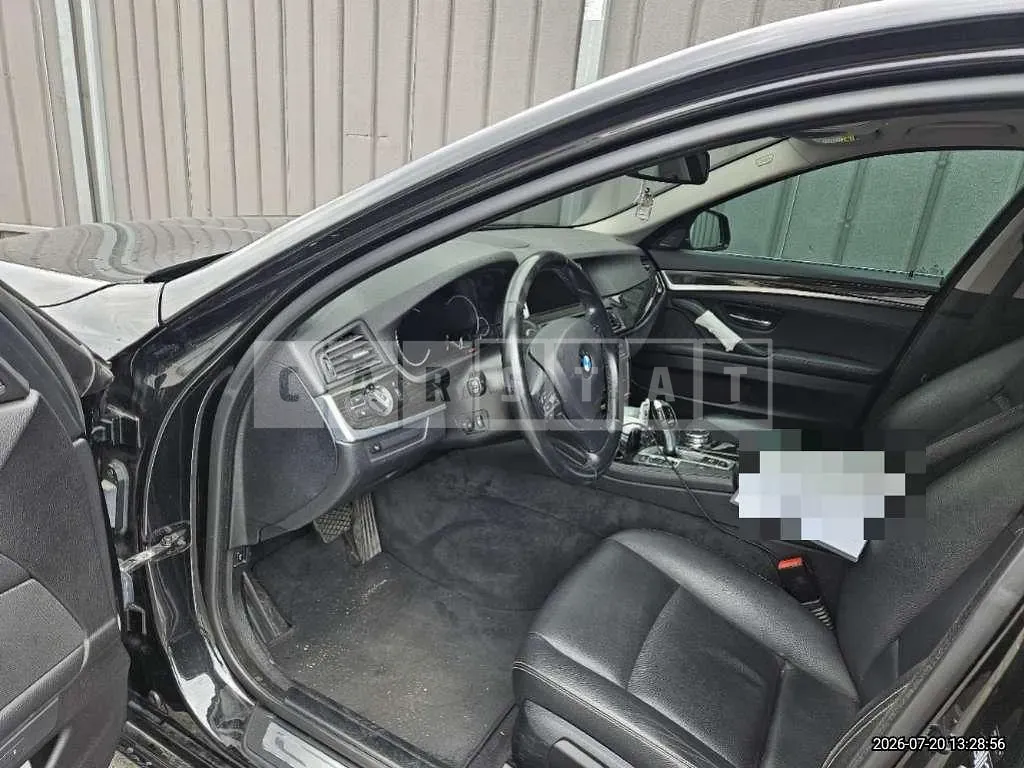 Photo 2 of 11: 2015 BMW 520d xDrive — Korean insurance auction