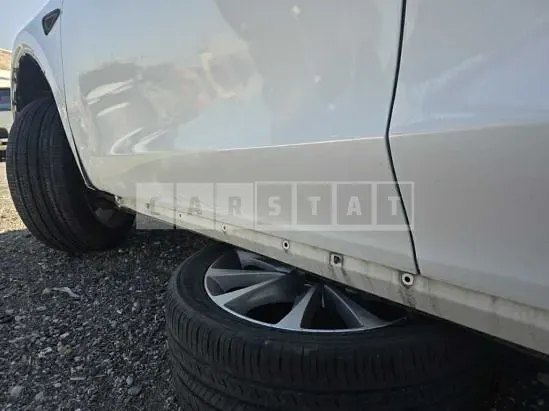Photo 2 of 15: 2021 Tesla Model Y Standard Range, VIN 5YJYGDEDXMF235157 — Korean insurance auction