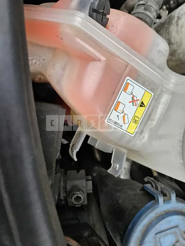 Photo 2 of 21: 2015 Land Rover Discovery 4 3.0 d, VIN SALLAAAG6FA752070 — Korean insurance auction