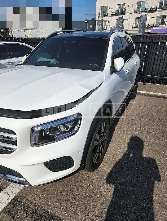 Photo 2 of 29: 2023 Mercedes-Benz GLB200 d — Korean insurance auction