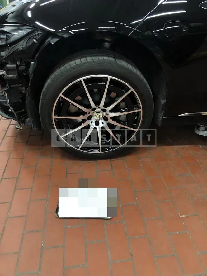 Photo 2 of 7: 2022 Mercedes-Benz (parts) EQS450 + 3 Wheels — Korean insurance auction