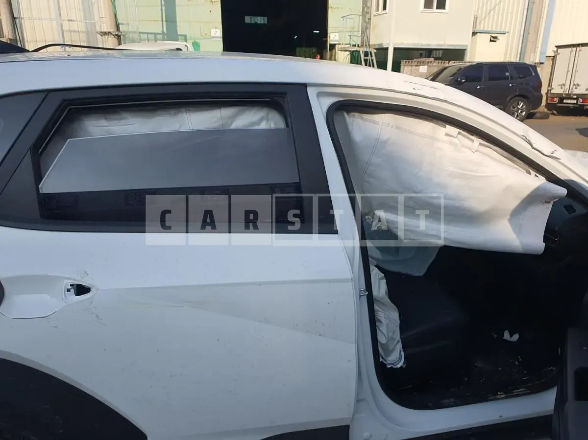 Photo 2 of 9: 2023 Hyundai Kona — Korean insurance auction