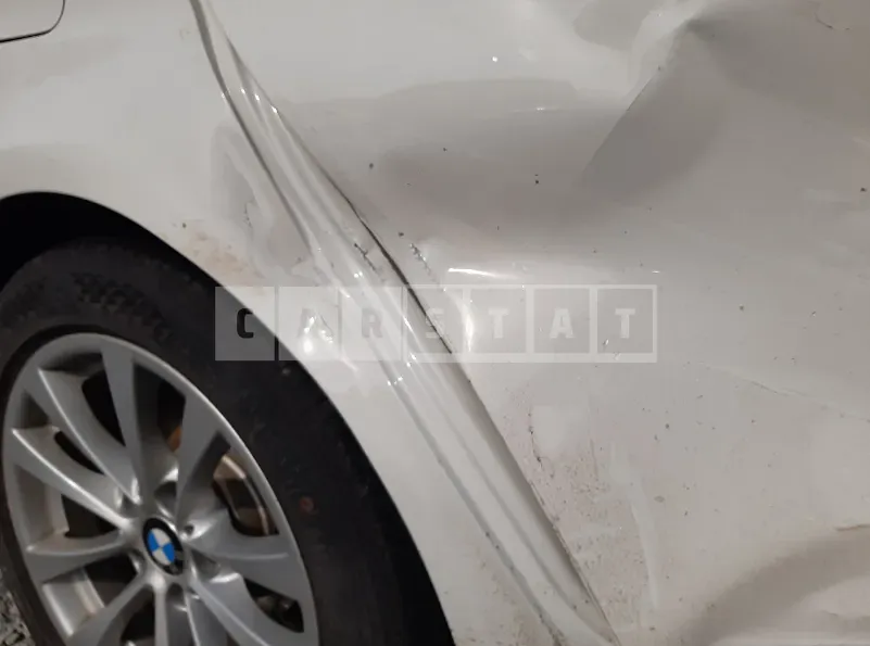 Photo 2 of 9: 2018 BMW 320d, VIN WBA8C5107JA075096 — Korean insurance auction