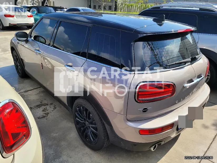 Photo 2 of 9: 2022 MINI Cooper Clubman, VIN WMWXJ3103N2S26487 — Korean insurance auction