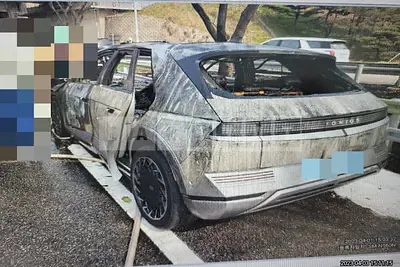 Photo 1 of 4: 2022 Hyundai IONIQ 5 Long Range — Korean insurance auction