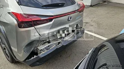 Photo 1 of 17: 2019 Lexus UX250h 2WD — Korean insurance auction