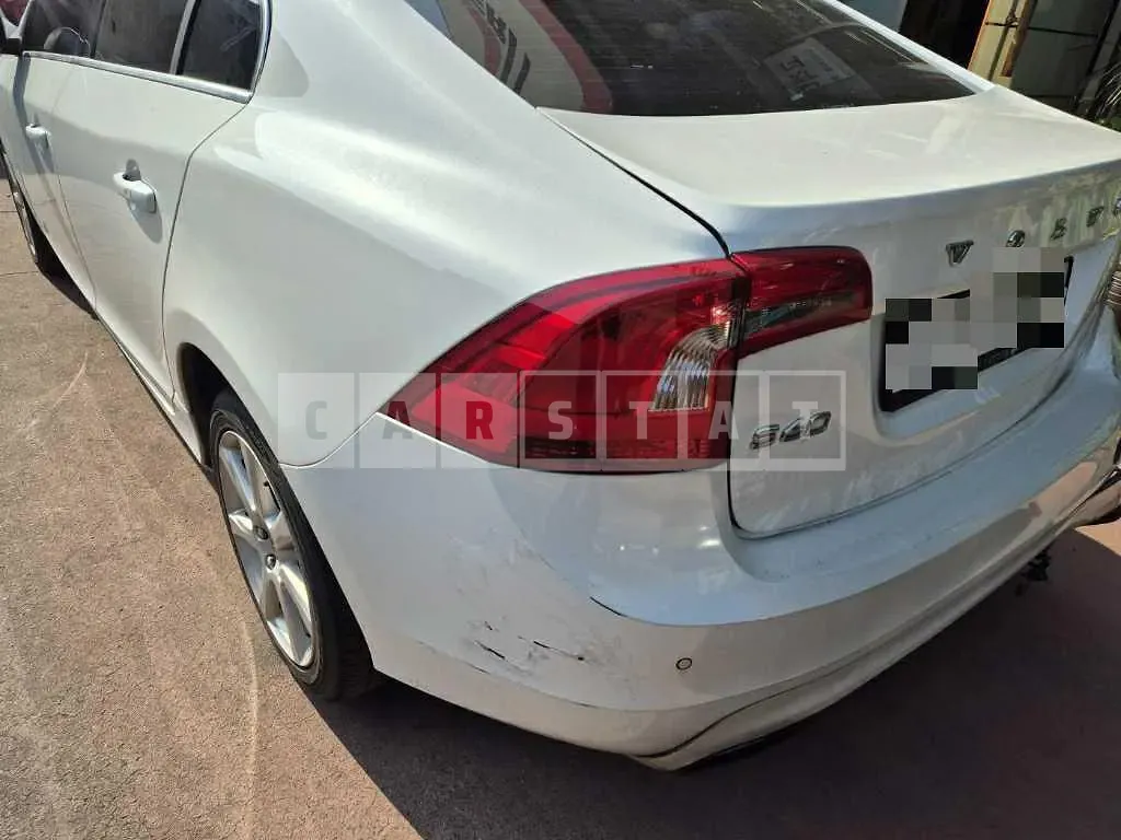 Photo 2 of 22: 2018 Volvo S60D3 — Korean insurance auction