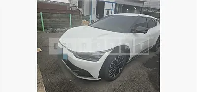 Photo 1 of 13: 2023 Kia EV6 Long Range — Korean insurance auction