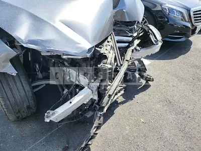 Photo 1 of 36: 2020 Mercedes-Benz E300, VIN W1KZF8GB6NB038815 — Korean insurance auction