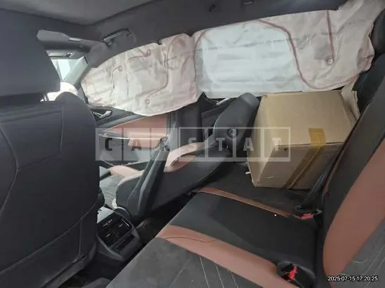 Photo 2 of 21: 2022 Volkswagen ID.4 Pro — Korean insurance auction