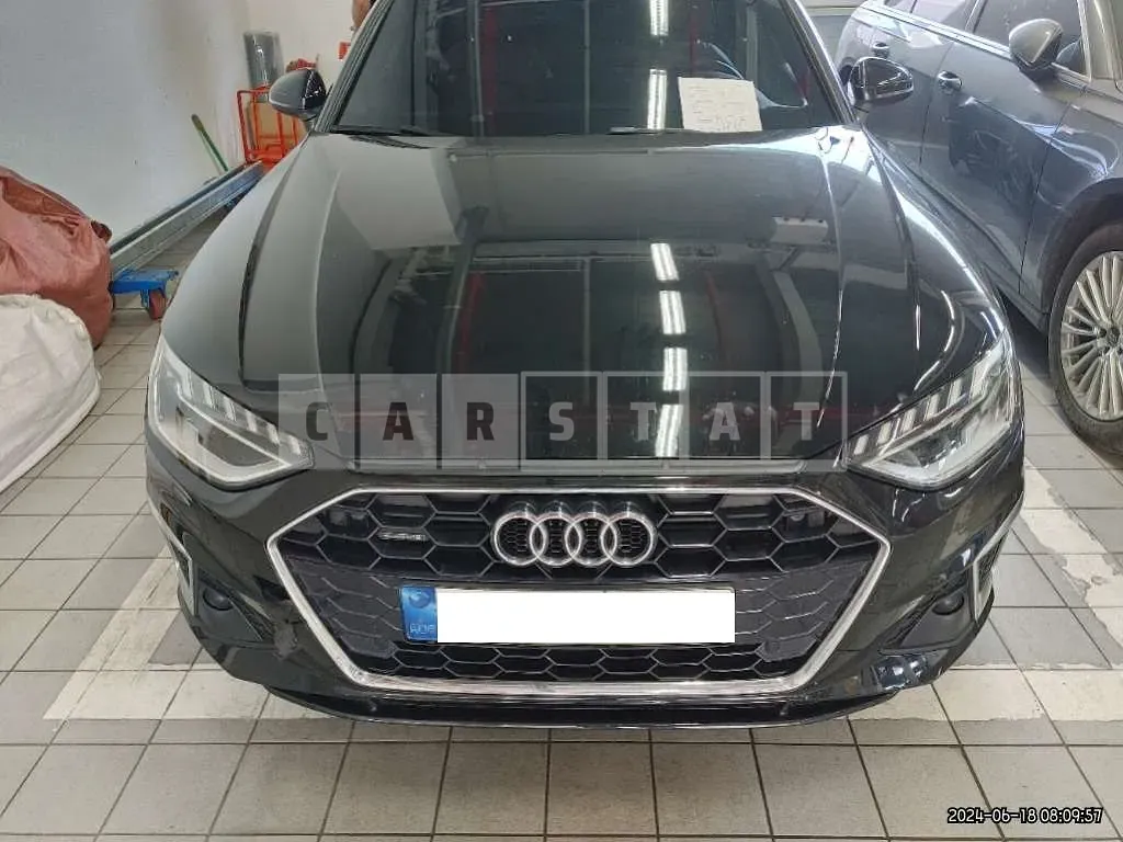 Photo 2 of 31: 2021 Audi A4 45 TFSI quattro — Korean insurance auction