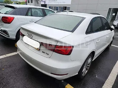 Photo 1 of 9: 2016 Audi Is 35 Placed, VIN WAUZZZ8V5G1037371 — Korean insurance auction