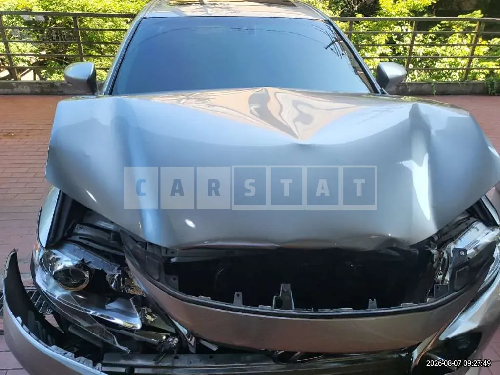 Photo 2 of 33: 2015 Lexus ES300h — Korean insurance auction
