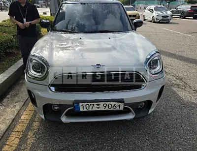 Photo 1 of 30: 2021 MINI Cooper Countryman — Korean insurance auction