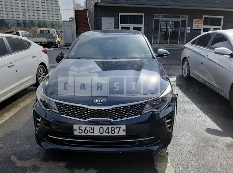 Photo 2 of 20: 2016 Kia K5, VIN KNAGU415GGA055399 — Korean insurance auction